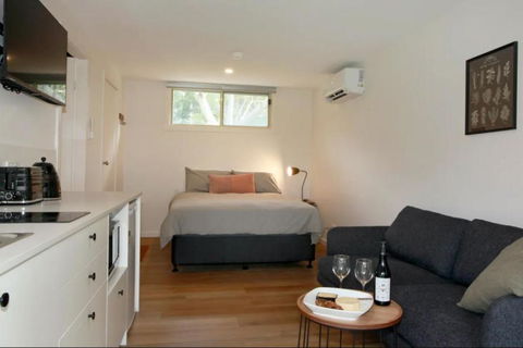 Sahara Trails Studio WiFi Air Conditioning Horse Riding And Much More - Accommodation Main Beach 3
