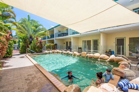 Sails On Horseshoe Apartment 6 - Accommodation Main Beach 3