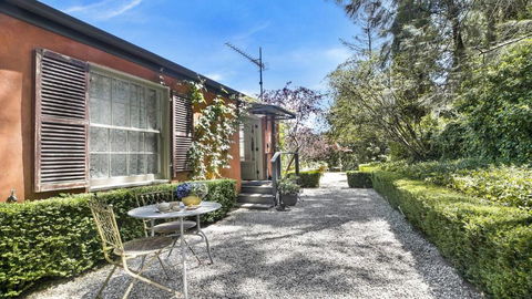 Saint Eloi Le Jardin - Accommodation Main Beach 2