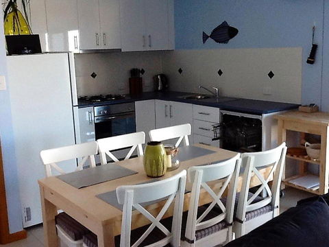 Salty Air Apartments Kingscote Kangaroo Island - Accommodation Main Beach 1
