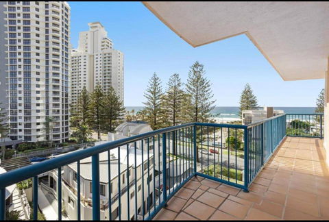 San Mateo On Broadbeach - Accommodation Main Beach 3