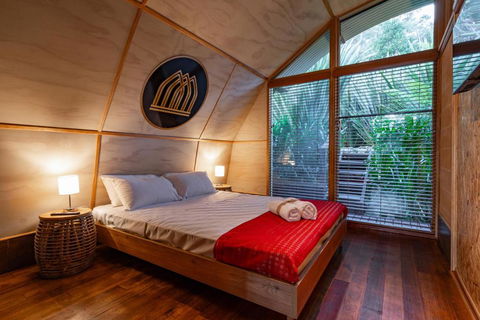 Sanctuary - Bruny Island - Accommodation Main Beach 2