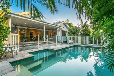 Sanctuary Spaces - Kia Ora Byron - Accommodation Main Beach 0