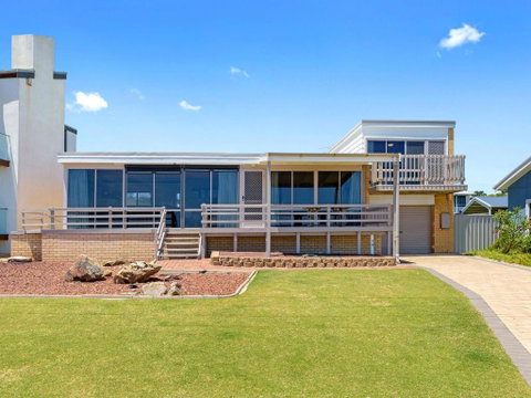 Sand Castles 34 Gold Coast Drive - Accommodation Main Beach 3