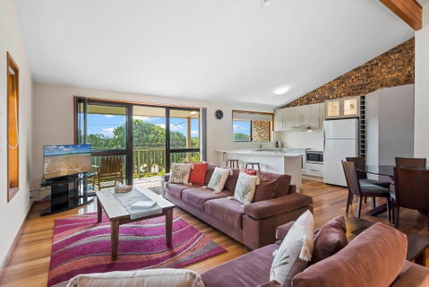 Sand Dunes - Accommodation Main Beach 2