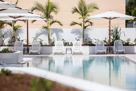 Ruby Gold Coast By CLLIX - Accommodation Main Beach 2