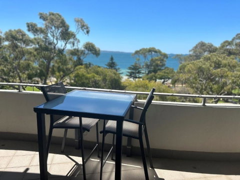 Rockingham Waterfront At Nautilus - Accommodation Main Beach 1