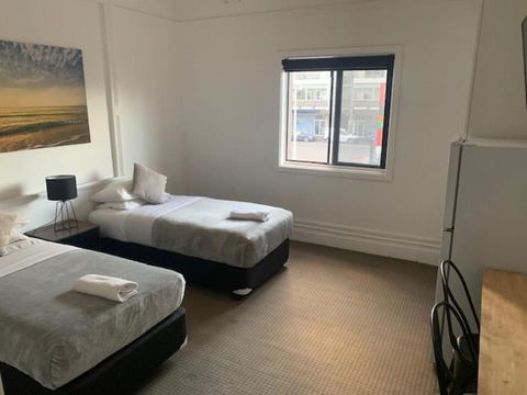 Sandy Bottoms Guesthouse - Accommodation Main Beach 2
