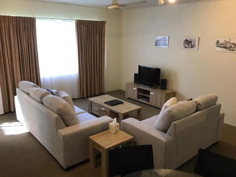 Sandcastles Holiday Apartments - Accommodation Main Beach 2