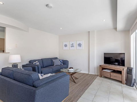 Sandcastles 7 8 Ala Moana Way - Accommodation Main Beach 3