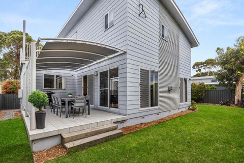 Sandlewood Breeze - Pet Friendly - Community Pool - Accommodation Main Beach 0