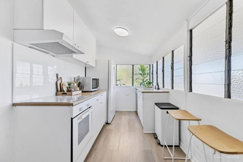 Sandown Beachside Cottage - Accommodation Main Beach 2