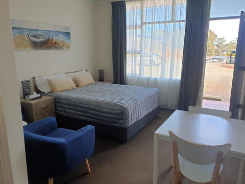 Sandpiper Motel Ulladulla - Accommodation Main Beach 0