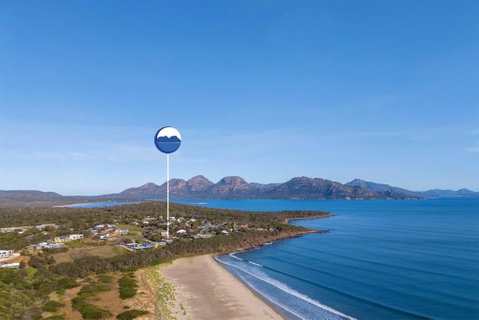 Sandpipers Beach - Accommodation Main Beach 1