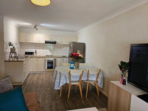 Sandringham Tranquil Retreat - Accommodation Main Beach 1