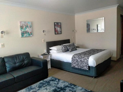 Sandstock Motor Inn Armidale - Accommodation Main Beach 0