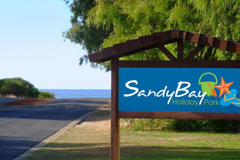 Sandy Bay Holiday Park - Accommodation Main Beach 0