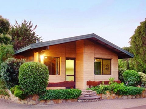 Sandy Bay Holiday Park - Accommodation Main Beach 3