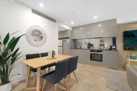 Skyline Serenity - Accommodation Main Beach 3