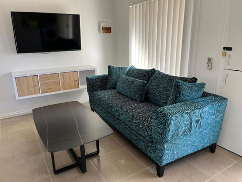 Sweet Home, Oakhurst - Accommodation Main Beach 0