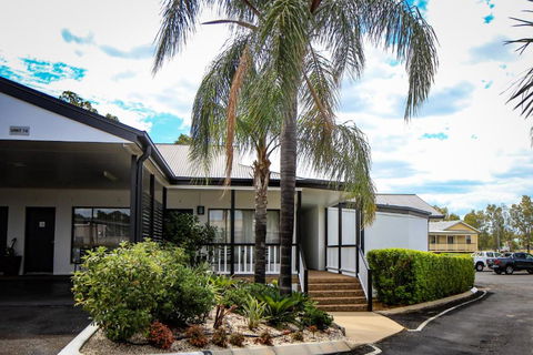 The Club Motor Inn Chinchilla - Accommodation Main Beach 2