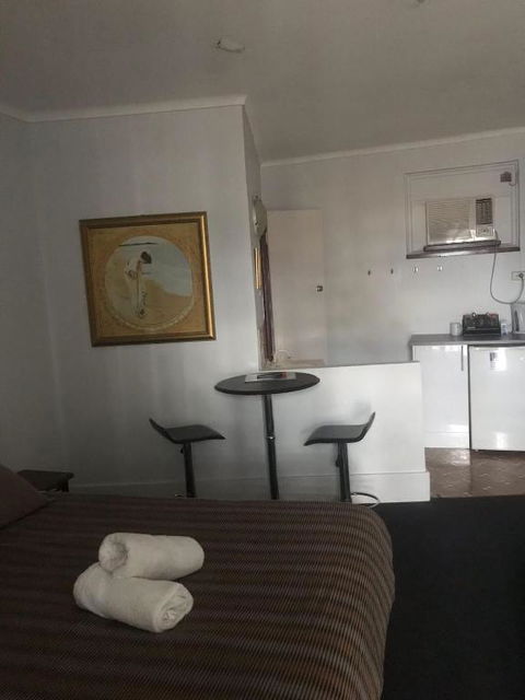 The Flinders Hotel Motel Port Augusta - Accommodation Main Beach 3