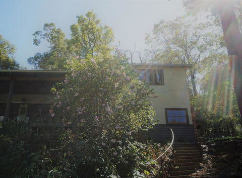 The Getaway Roleystone - Accommodation Main Beach 3