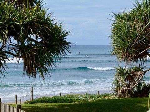 Beachside Lennox - Accommodation Main Beach 0