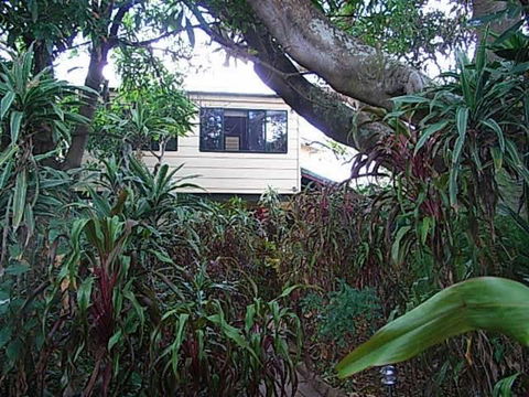 Beachside Queenslander - Accommodation Main Beach 3