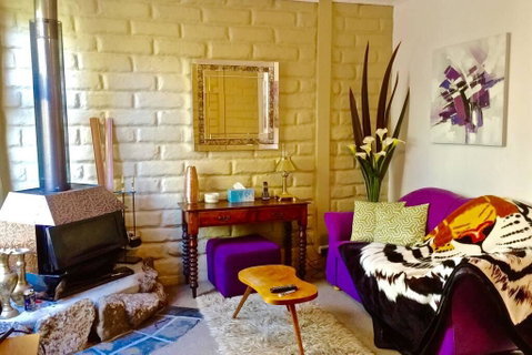 BEAUTIFUL RETREAT - 20 Mins To CBD And Only 10 Mins To MONA! - Accommodation Main Beach 2