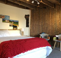 Bed in a Shed Too - Accommodation Main Beach