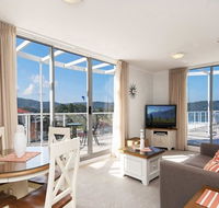 Bella Mare - 2 Bedroom Ocean View Terrace Apt - Accommodation Main Beach