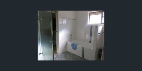 Bellara Holiday Home - Accommodation Main Beach 2