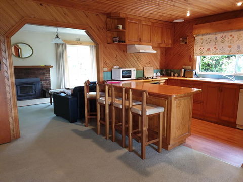 Belle Cottage - Accommodation Main Beach 1