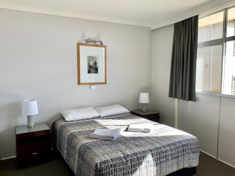Bermagui Beach Hotel - Accommodation Main Beach 2