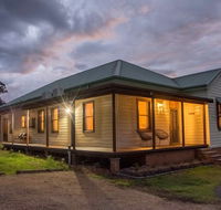 Bernstein Estate - Accommodation Main Beach