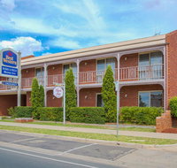 BEST WESTERN Burke And Wills Motor Inn - Accommodation Main Beach