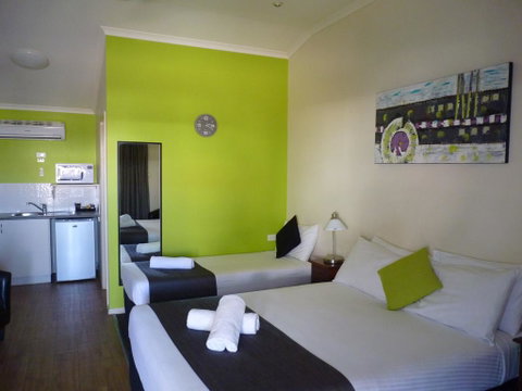 Best Western Caboolture Central Motor Inn - Accommodation Main Beach 2