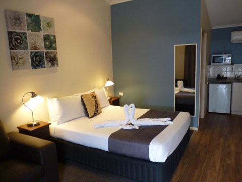 Best Western Caboolture Central Motor Inn - Accommodation Main Beach 0