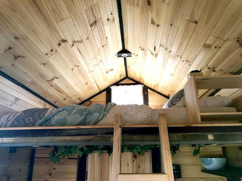 Big Tiny Altitude Tiny House Experience - Accommodation Main Beach 3