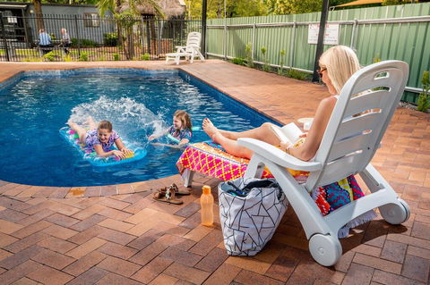 BIG4 Adelaide Caravan Park - Aspen Holiday Parks - Accommodation Main Beach 1