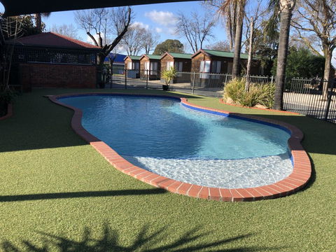 BIG4 Albury Tourist Park - Accommodation Main Beach 1
