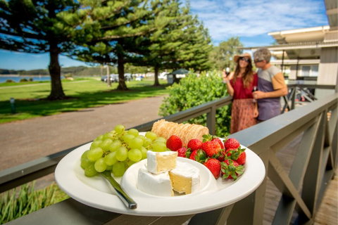 BIG4 Narooma Easts Holiday Park - Accommodation Main Beach 1