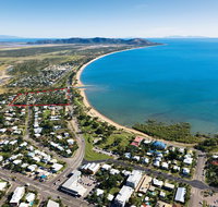 BIG4 Rowes Bay Beachfront Holiday Park - Accommodation Main Beach