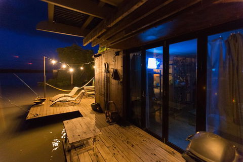 Bill's Boathouse - Accommodation Main Beach 2