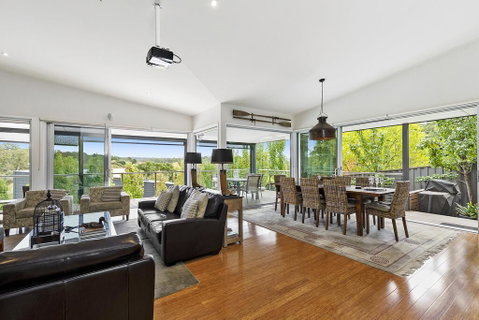 Bilsons Landing East - Accommodation Main Beach 3