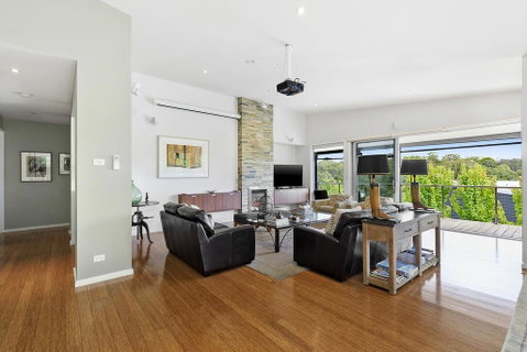 Bilsons Landing East - Accommodation Main Beach 2