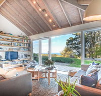 BIMBADEEN ON BUSTY - BIMBADEEN ON BUSTY - Spectacular views  wifi - Accommodation Main Beach