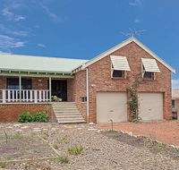 Birubi Beach House' 14 Campbell Avenue - fantastic house and close to the surf beach - Accommodation Main Beach