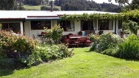 Blisshaven@Fleurtys Point - Accommodation Main Beach 3